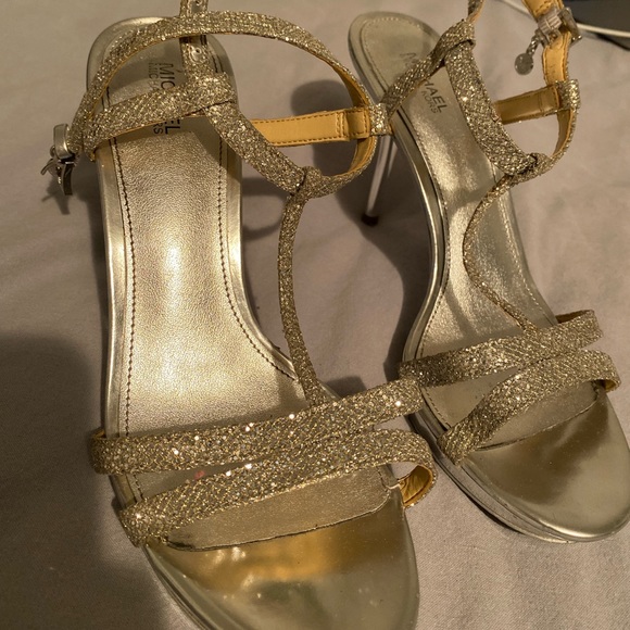 Michael Kors silver sparkle sandal heels - Picture 4 of 6